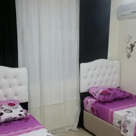 Alanya Holiday 아파트 *